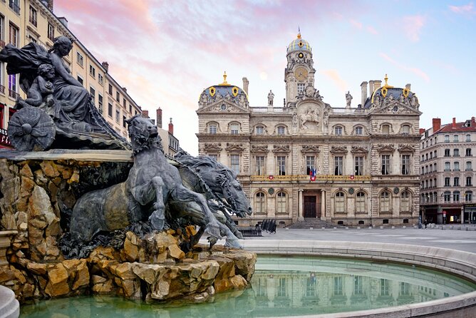 Lyon by Yourself With English Speaking Driver by Car or Van- 4 or 8 Hrs Disposal - Pricing and Cancellation