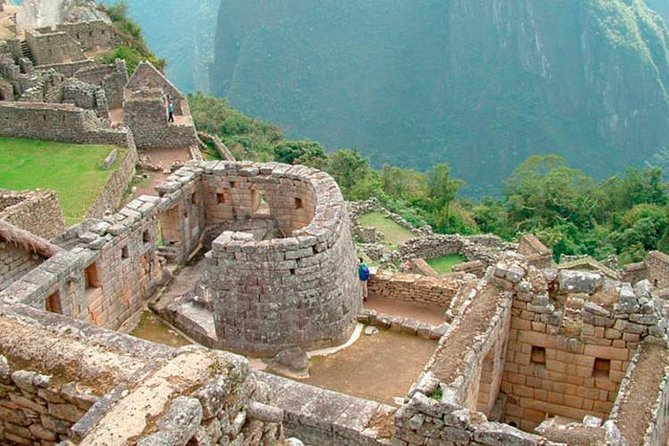 Machu Picchu - By Car (2 Days) - Health and Safety Considerations