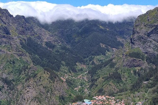 Madeira Pack 1 - Santana Porto Moniz Curral Das Freiras - Visitor Experiences