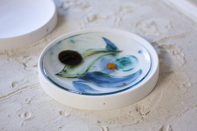 Make Your Own Plate: Glass Workshop - Artistic Techniques Learned