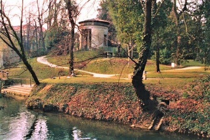 Masonic Padua Tour Review: A Unique Experience - Availability and Additional Details