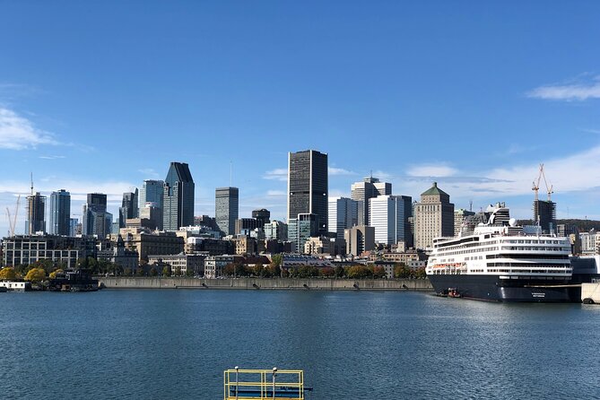 Must See Montreal Walking Tour With A Local Host - Cultural Nuances With Local Host
