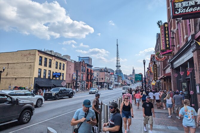 Nashville Scavenger Hunt Walking Tour and Game - Things To Known