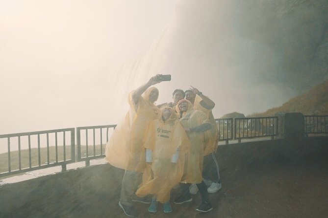 Niagara Falls Small Group Walking W/Boat & Behind the Falls Tour - Meeting and End Points