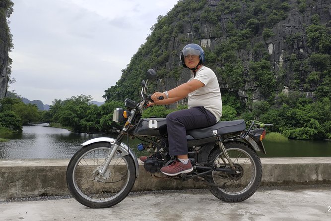 Ninh Binh Motorbike Rental (Manual Motorbike) - Meeting and Pickup Process