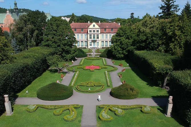 Oliwa Cathedral in Gdansk & Trip to Park - 2h Private Trip by Luxury Car - Confirmation and Policies