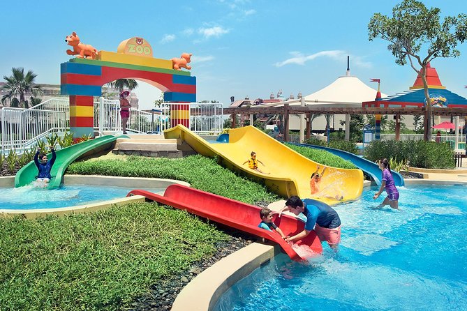 One Park Pass Entry Ticket - LEGOLAND® Water Park - Food and Dining Options