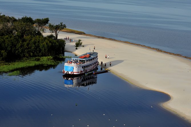 One Way Shared Transfer From Hotels to Manaus Airport - Reliable Airport Transportation