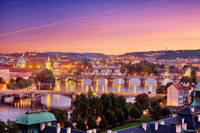 One Way Transfer From VIENNA to Prague With Optional Stop at Telc (Unesco) - Comprehensive Insurance Coverage