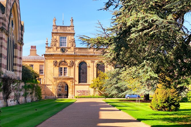 Oxford Private Walking Tour With Town-To-Gown Guide - Additional Information