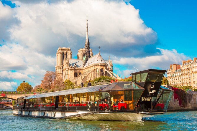Paris - One Hour Seine River Cruise With Recorded Commentary - Language Audio Availability