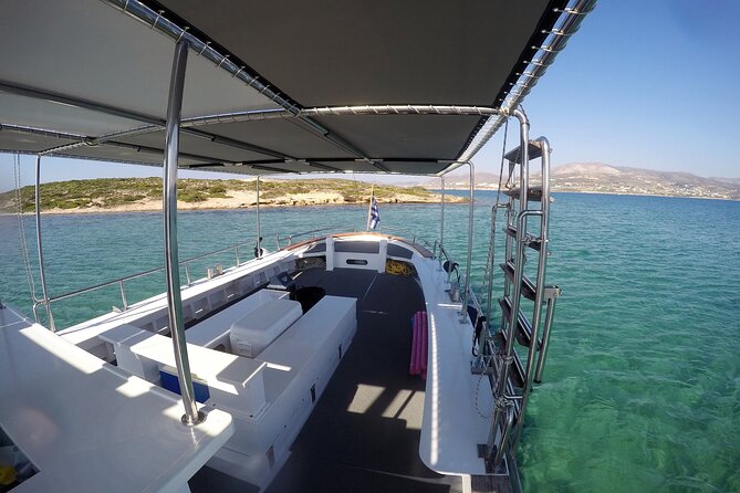 Paros Cruise to Antiparos & Despotiko With Traditional Boat - Onboard Amenities and Activities