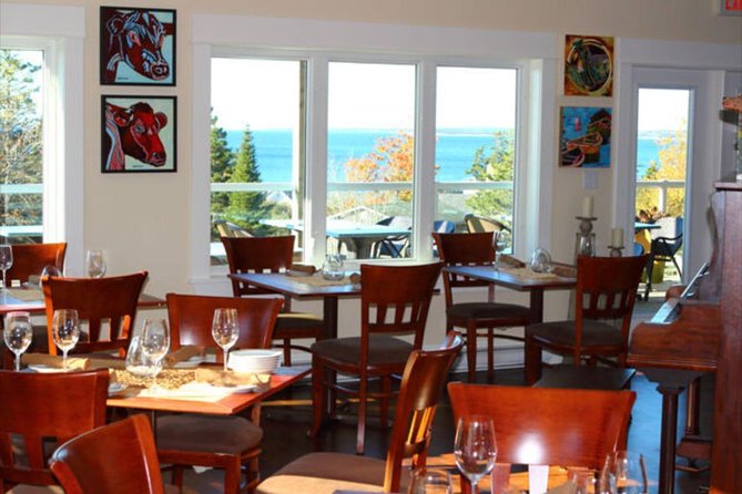 Peggys Cove Sunset + Halifax Dinner Small Group Night Tour - Traveler Reviews