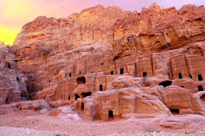 Petra, Little Petra and Shobak Castle - Private Tour From Amman - Pickup and Meeting Details