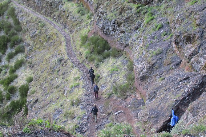 Pico Do Arieiro - Pico Ruivo - Achada Do Teixeira Walk - Difficulty and Fitness Level