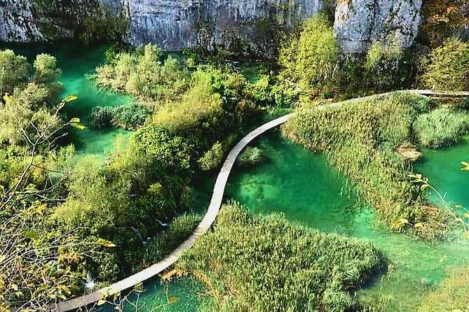 Plitvice Lakes Excursion - Day Tour From Zadar - Exploring Plitvice Lakes