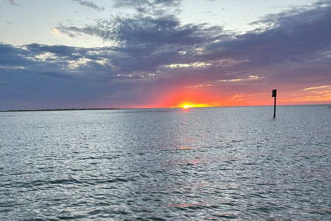 Premiere Private Sunset Cruise With Lights Of The Skyway Bridge - Capturing Sunset Moments