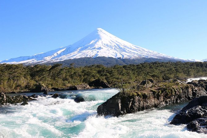 Premium Full Day Tour to Osorno Volcano and Petrohue in Puerto Varas - Discovering Petrohue