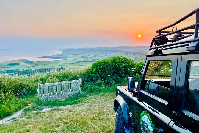 Private 4x4 Jeep Safari to Stonehenge Salisbury and New Forest - Inclusive Amenities and Refreshments Provided