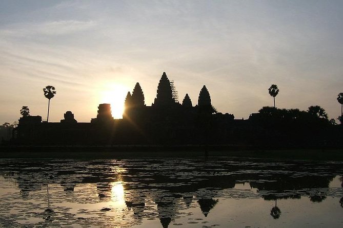 Private Angkor Temple Including Sunrise Viewing - Tips for Your Visit