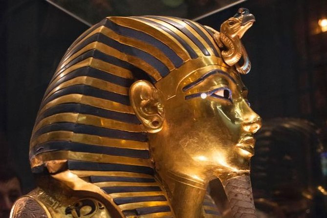 Private Cairo Egyptian Museum Tour With Lunch - Knowledgeable Egyptologist Guides