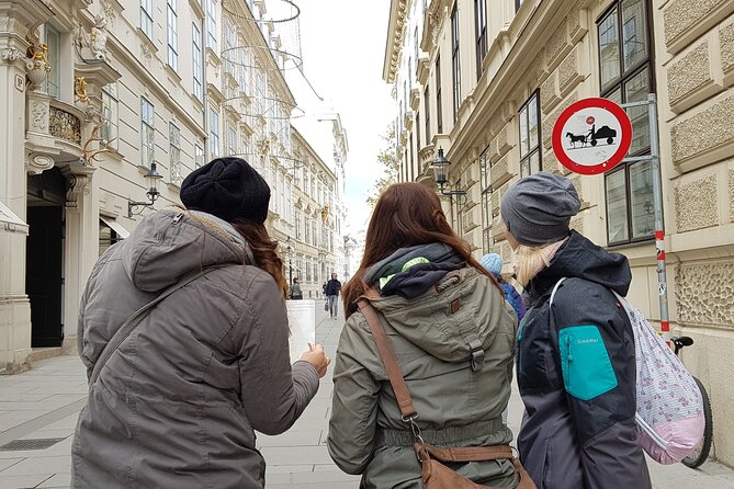 Private City Discovery Walk - Historical Treasure Hunt - Weather and Attire