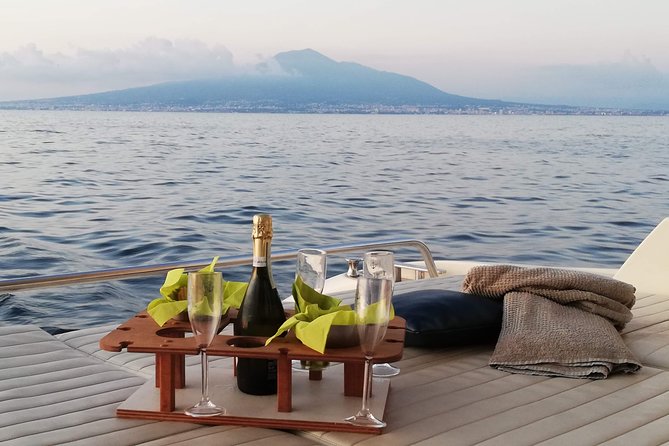 Private Cruise to Capri From Sorrento - Yacht 50 - Opportunity to Visit Capri