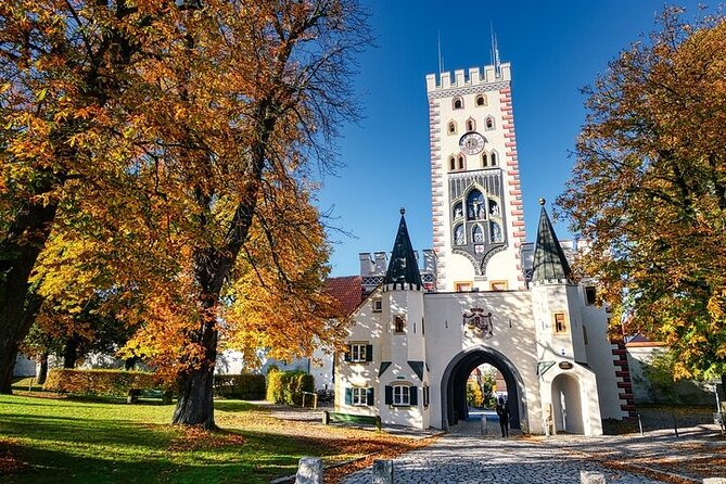 Private Day Trip to Landsberg Am Lech and Neuschwanstein - Exploring Landsberg Am Lech