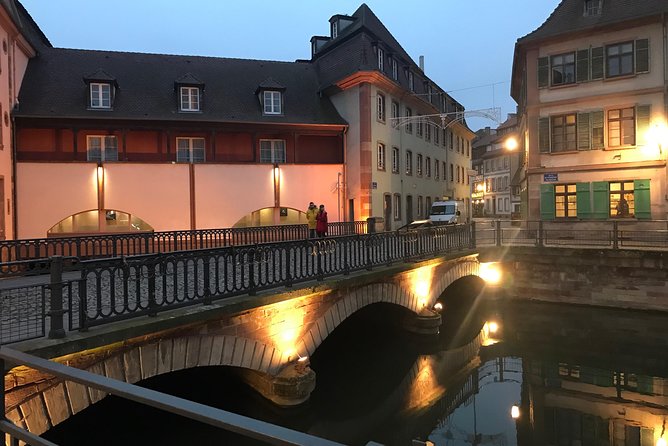 Private Driver and Taxi Shuttle Stuttgart Airport (Str) <=> Strasbourg - Booking and Flexibility