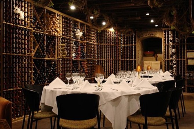 Private Drunk History Tour: Lunch, Libations & History - Haunted Menger Hotel Secrets