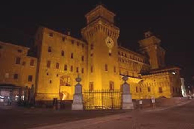 Private Ferrara Tour of City Highlights by Night - Pricing and Payment Options