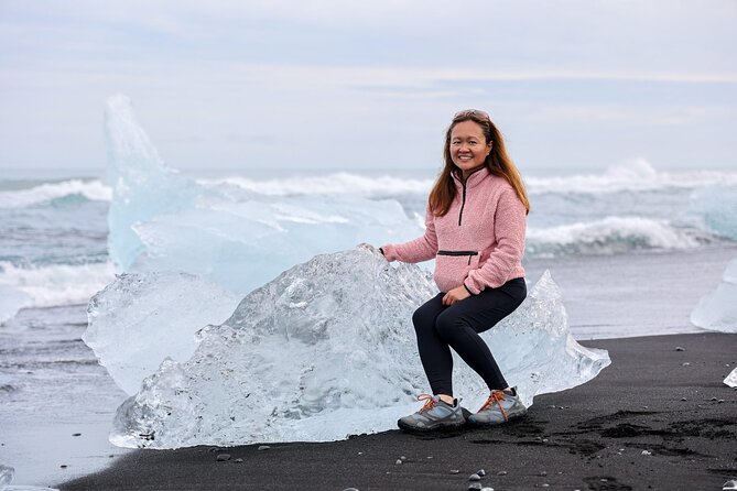 Private Glacier Lagoon, Diamond Beach & South Coast - Highlights of the Tour