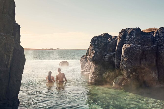 Private Golden Circle & Sky Lagoon Transfer and Lunch - Dining Options on the Tour