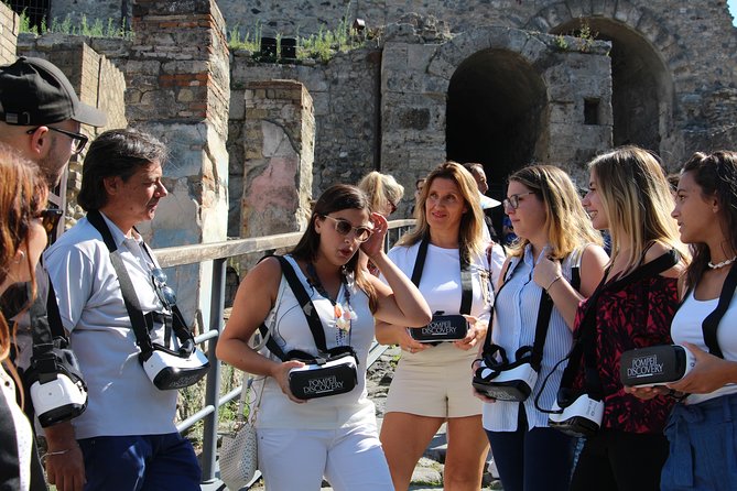 Private Guided Tour and VR Headsets in the Ancient Pompeii - Booking Information