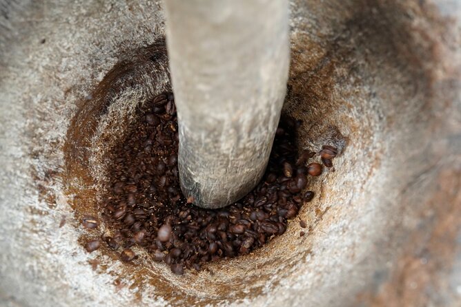 Private Meru Coffee Tour in Nkoaranga - Community Empowerment and Social Impact