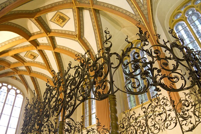 Private Old and Jewish Town: Interiors & Coffee and Cake - Pricing and Cancellation