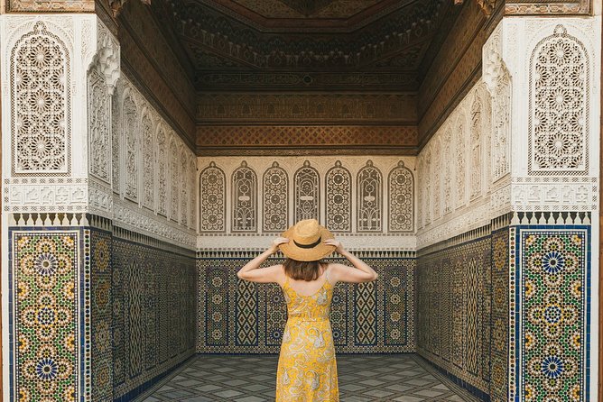 Private Photography Session in Marrakech With a Photographer - What to Expect During the Session