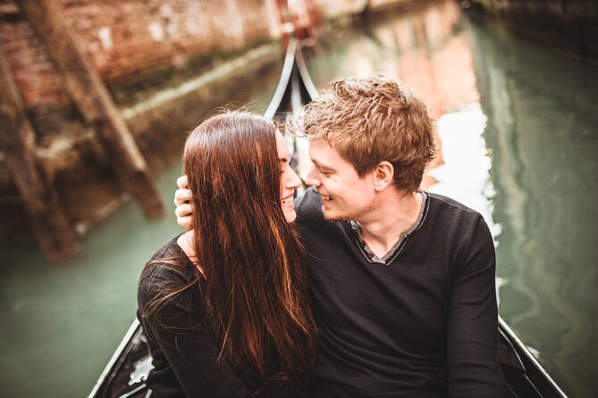 Private Photoshoot on Personal Gondola in Venice - Planning Your Private Photoshoot