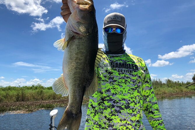 Private Pontoon Fishing Charter on Lake Tohopekaliga in Florida (4 or 6-Hours) - Accessibility Features