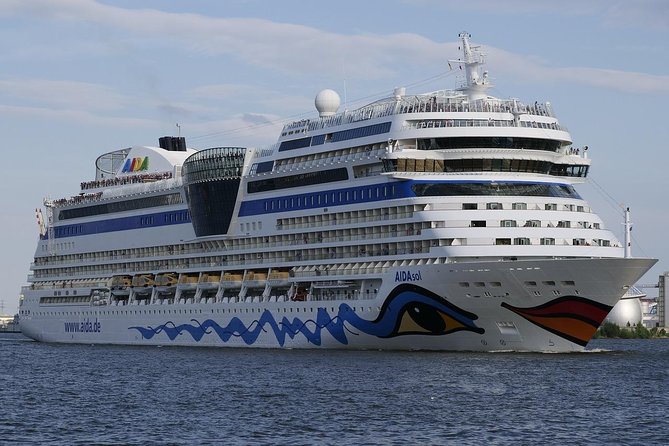 Private Rotterdam Cruise Port Departure Transfer to AMS Schiphol Airport - The Sum Up