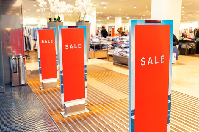 Private Shopping Tour From Ottawa Hotels to Tanger Outlets Ottawa - Dining Options