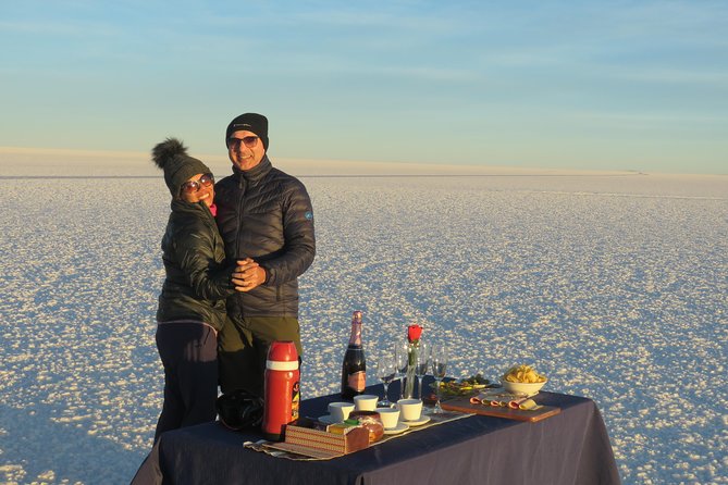 Private: Sunset and Starlight Tour in Uyuni Salt Flats. - Reviews