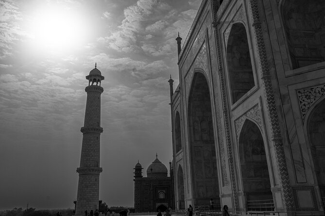 Private Taj Mahal Day Tour With Agra Fort & Baby Taj by Car - Tips for a Great Experience