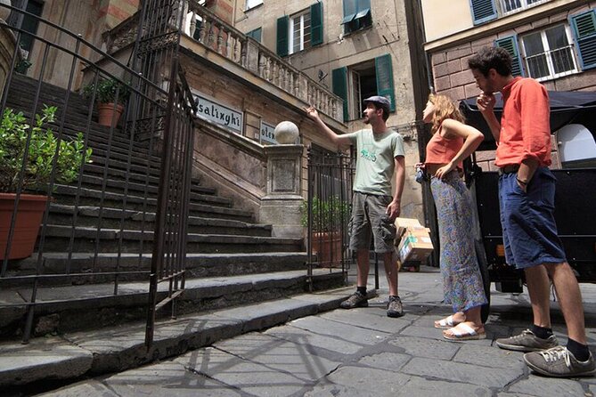 Private Tour and Lunch in a Typical Restaurant in Old Town - Accessibility and Participation