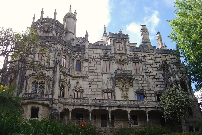 Private Tour Sintra, Pena Palace, Quinta Regaleira, Cabo Roca, Cascais - Discovering Quinta Da Regaleira