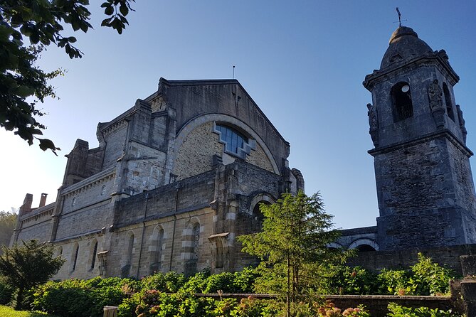 Private Tour Visiting Villages, Forests and Valleys in Biscay - Tour Operator and Service Quality