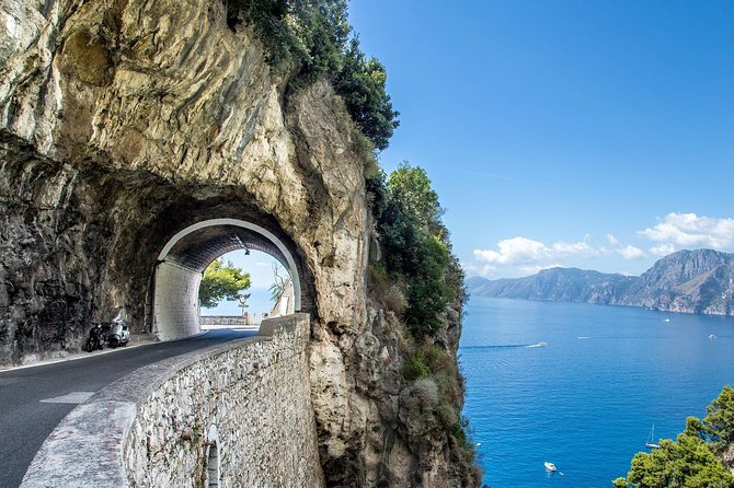 Private Transfer: From Sorrento to Positano With Hotel Pick-Up and Drop-Off - Luggage Allowance