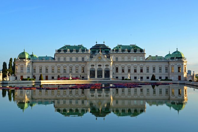 Private Transfer: Salzburg to Vienna - Traveler Participation