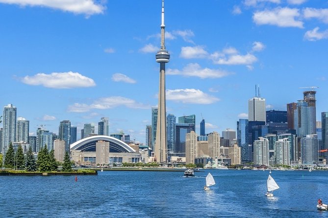 Private Transfer: Toronto to Pearson Airport YYZ in Luxury SUV - Pricing and Payment