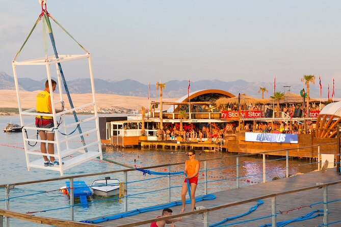Private Transfer: Zadar Airport <--> Novalja (Zrce Beach) - Accessibility and Participation